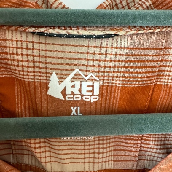 REI co-op shirt Outdoor Camp XL Orange Plaid Men’s Button Down Casual - Picture 10 of 12